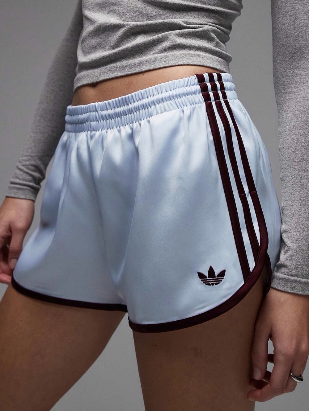 Adidas Originals Sprinter Shorts in Light Blue/Maroon